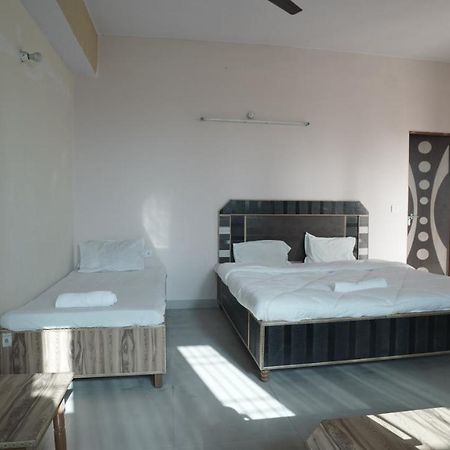 Hotel Mohan By Wb Inn Agra  Εξωτερικό φωτογραφία